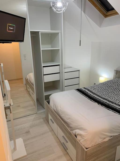 Appartement T3 Proche De Saumur Bagian luar foto